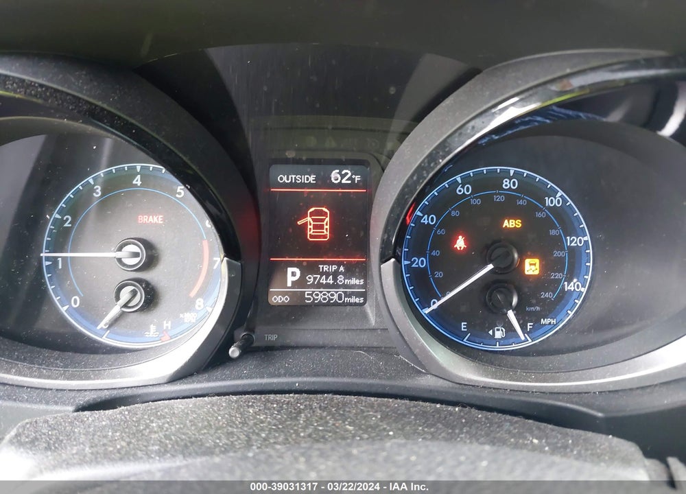 2015 TOYOTA COROLLA S PLUS VIN: 2T1BURHE6FC302411