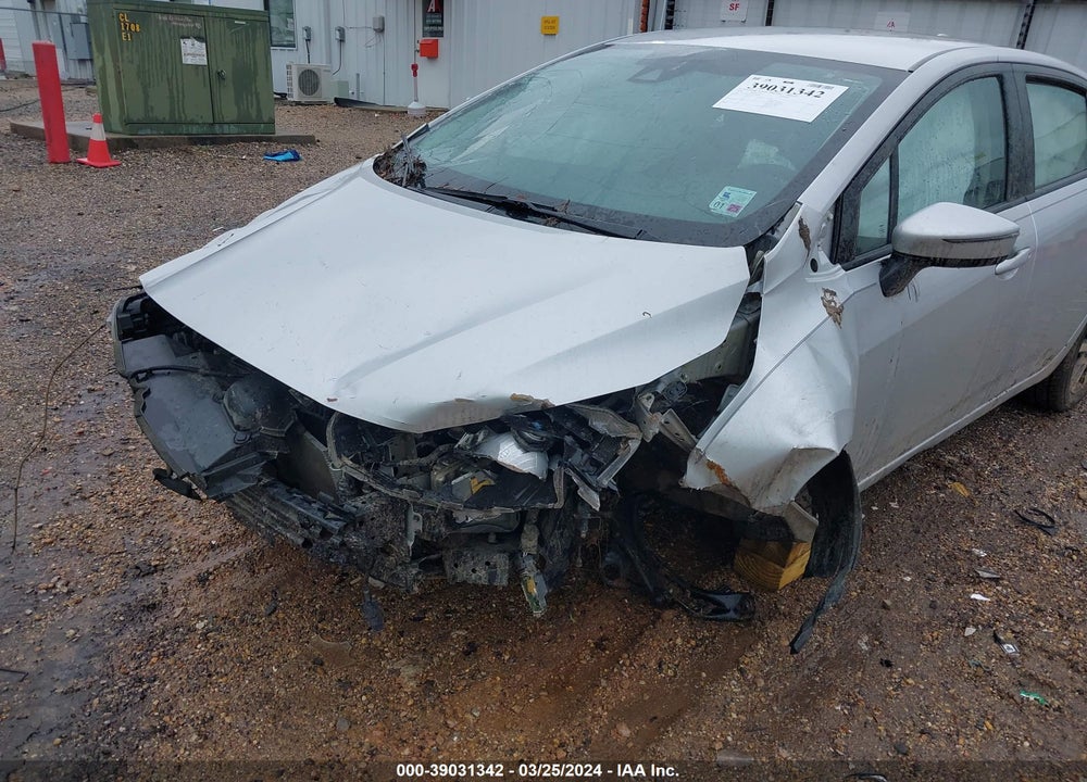 2020 NISSAN VERSA SV XTRONIC CVT VIN: 3N1CN8EV7LL919084