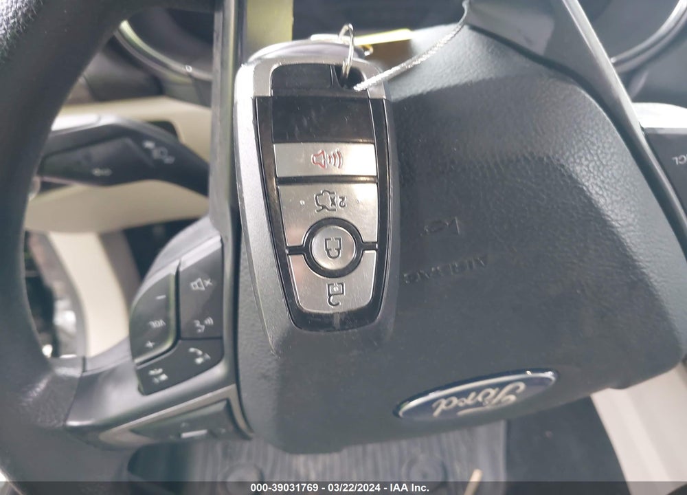 2017 FORD FUSION SE VIN: 3FA6P0HD0HR365194