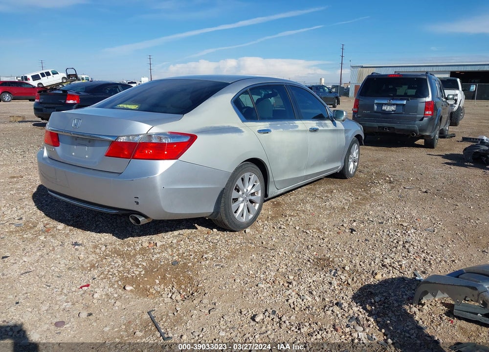 2013 HONDA ACCORD EX VIN: 1HGCR2F76DA132894
