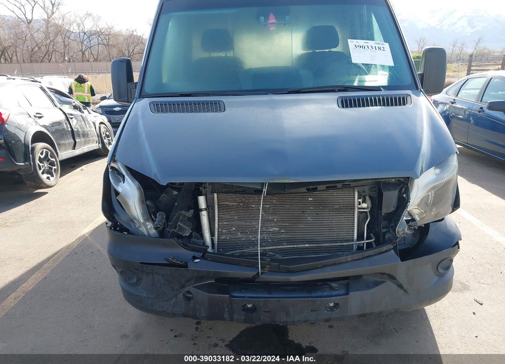 2018 MERCEDES-BENZ SPRINTER 2500 STANDARD ROOF V6 VIN: WD3PE7CD4JP647284