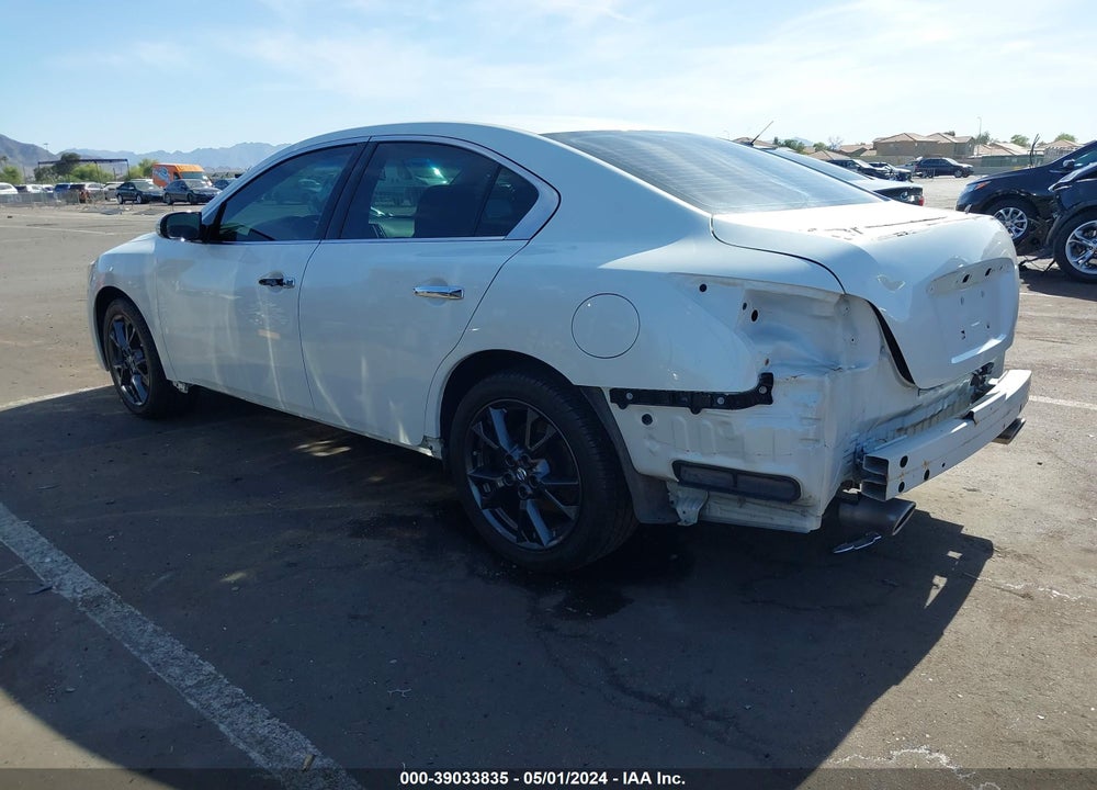 2014 NISSAN MAXIMA 3.5 S VIN: 1N4AA5APXEC473216