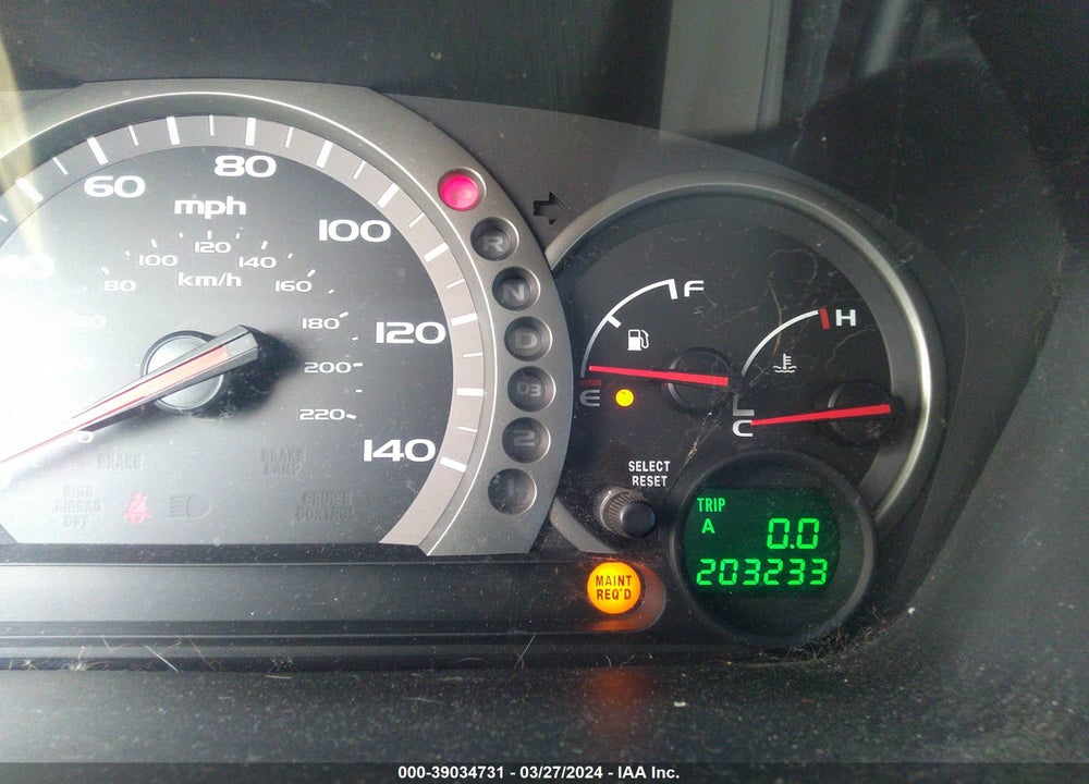 2005 HONDA PILOT EX VIN: 5FNYF18435B024039