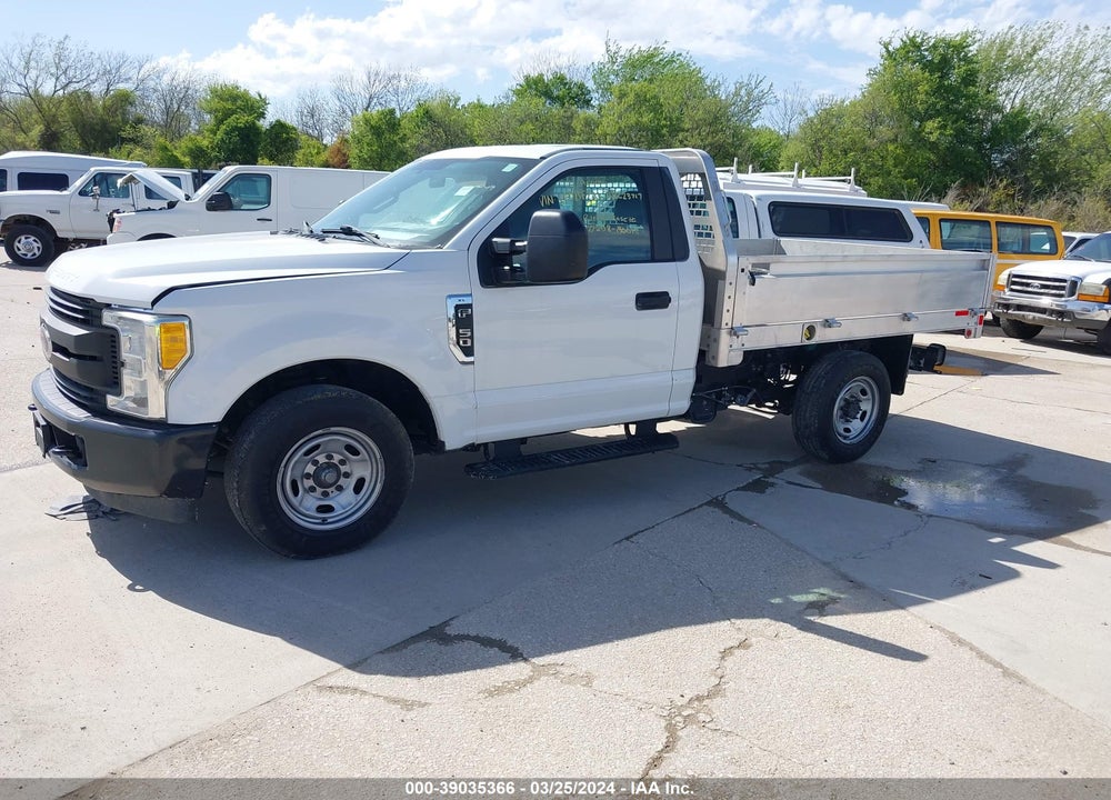 2017 FORD F-250 XL VIN: 1FDBF2A67HEC23717