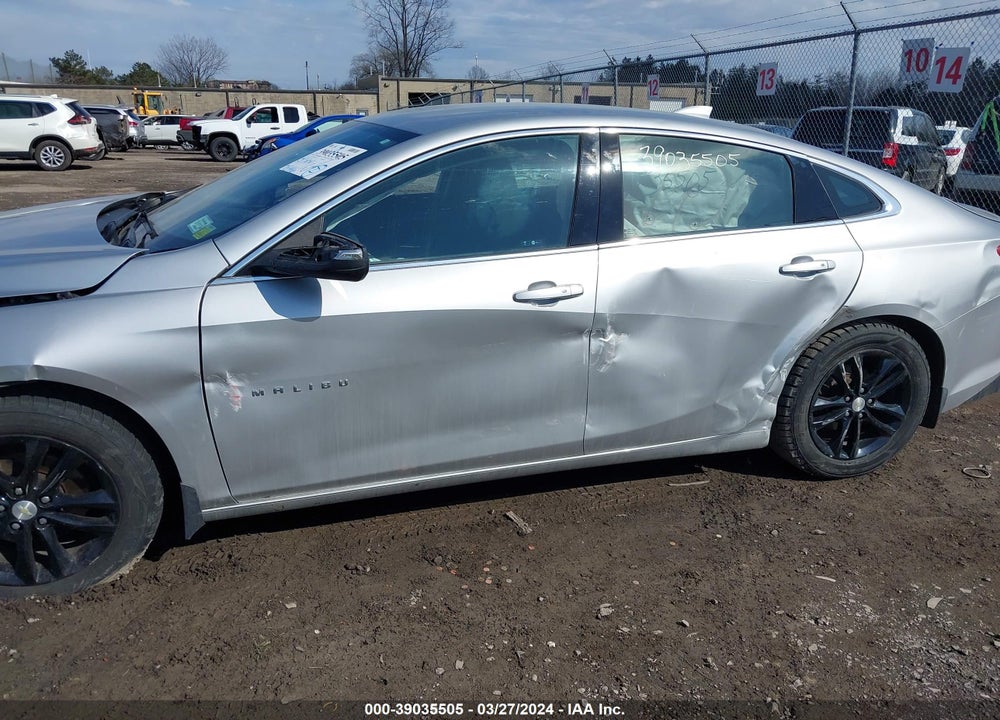 2017 CHEVROLET MALIBU LT VIN: 1G1ZE5ST4HF118938