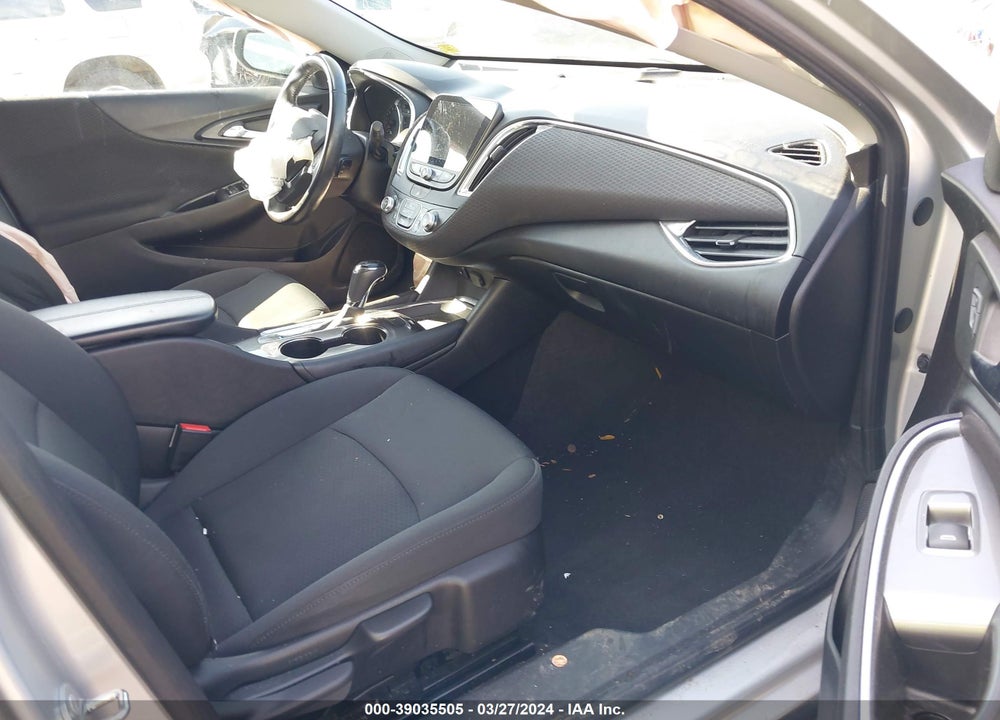 2017 CHEVROLET MALIBU LT VIN: 1G1ZE5ST4HF118938