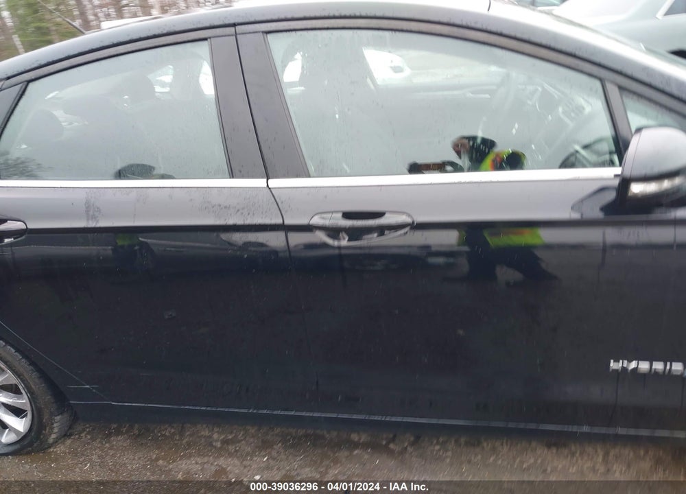 2017 FORD FUSION HYBRID SE VIN: 3FA6P0LU8HR215275