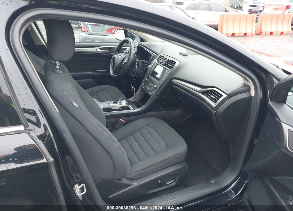 2017 FORD FUSION HYBRID SE VIN: 3FA6P0LU8HR215275