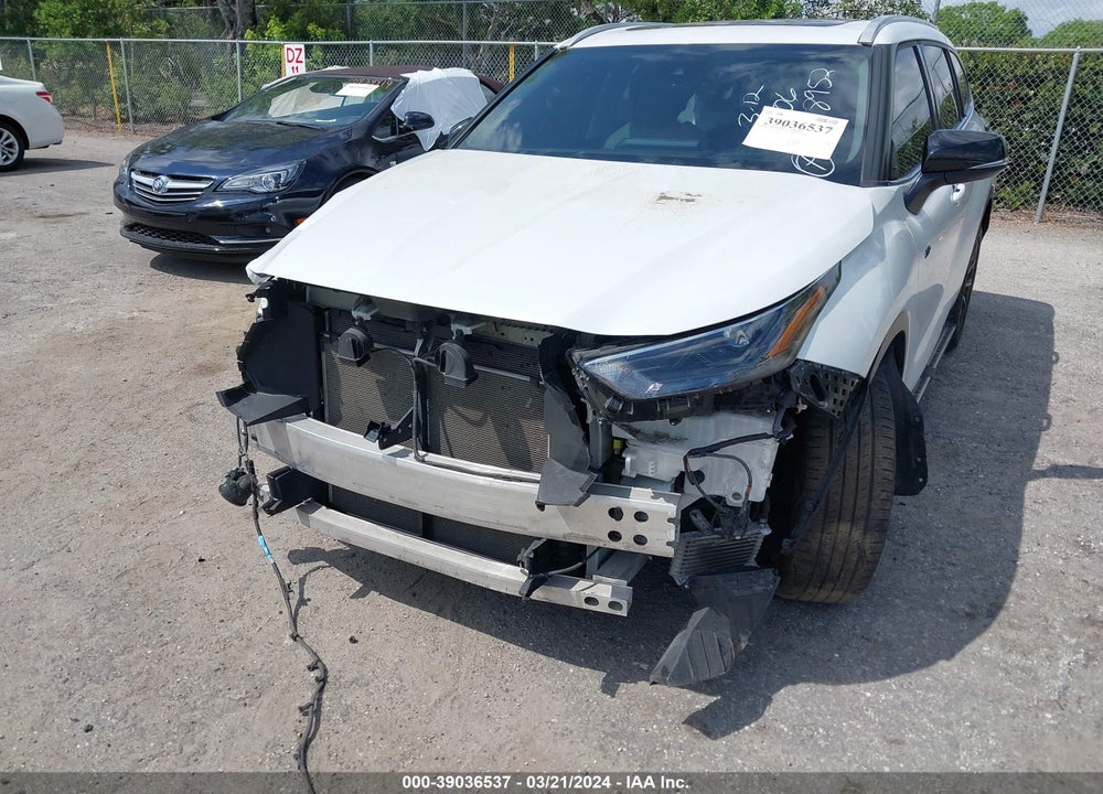 2022 TOYOTA HIGHLANDER VIN: 5TDGZRAH0NS554706