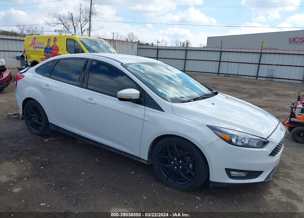 2016 FORD FOCUS SE VIN: 1FADP3F20GL299723