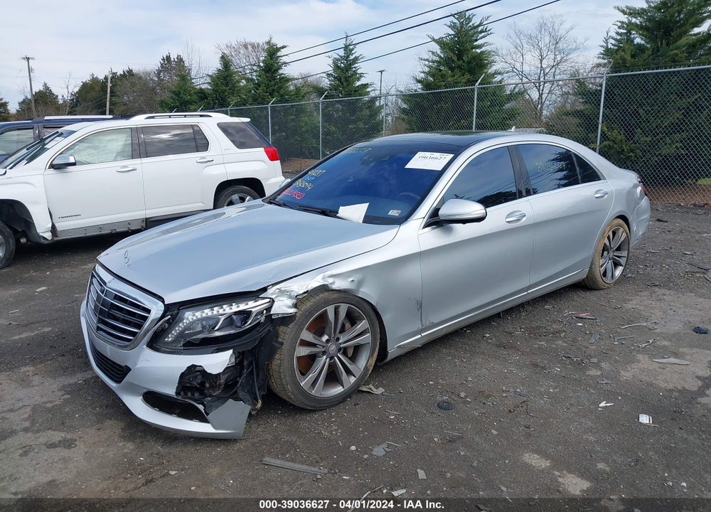 2016 MERCEDES-BENZ S 550 4MATIC VIN: WDDUG8FB8GA211770