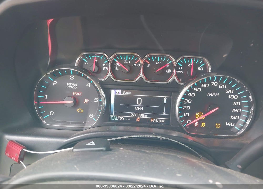 2016 CHEVROLET SILVERADO 1500 1LT VIN: 3GCUKREC3GG275662