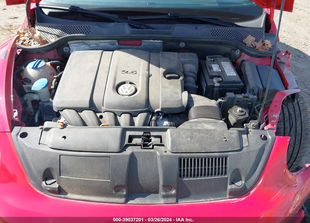 2012 VOLKSWAGEN BEETLE 2.5L VIN: 3VWJP7AT9CM659131