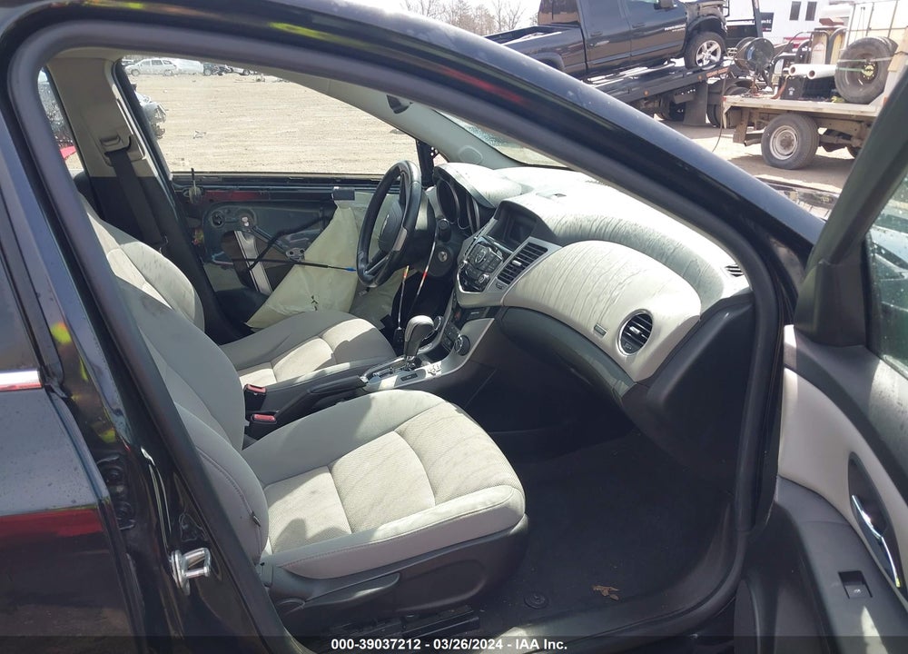 2013 CHEVROLET CRUZE 1LT AUTO VIN: 1G1PC5SB5D7183631