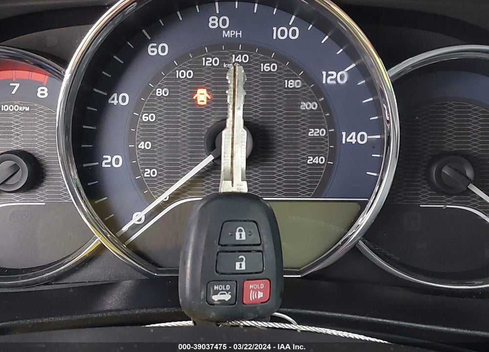 2016 TOYOTA COROLLA LE VIN: 5YFBURHEXGP555572