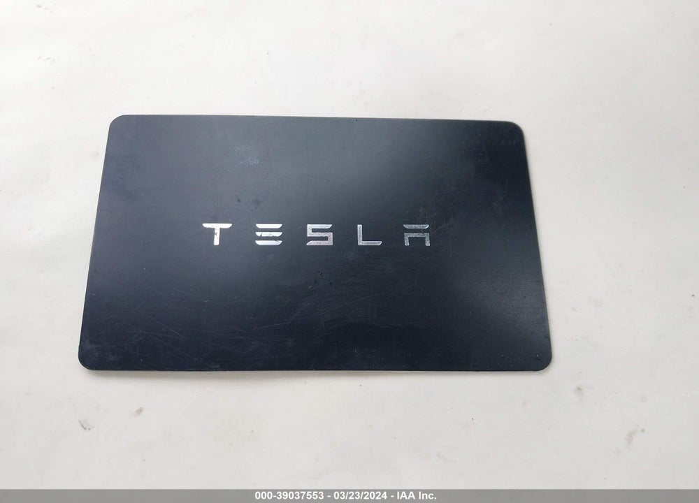 2021 TESLA MODEL Y VIN: 5YJYGDEE8MF092444