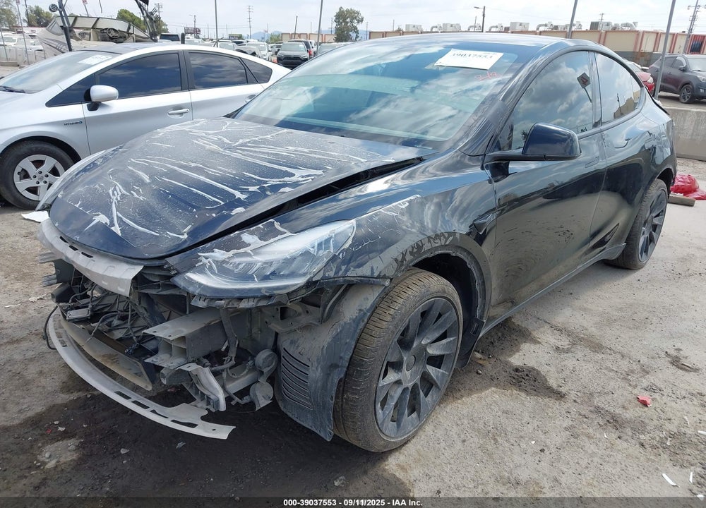 2021 TESLA MODEL Y VIN: 5YJYGDEE8MF092444