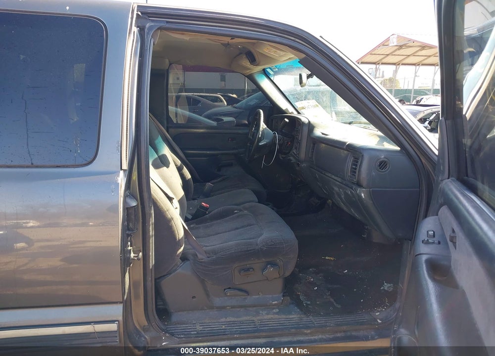 2002 CHEVROLET SILVERADO 2500HD LS VIN: 1GCHK29U32E235948