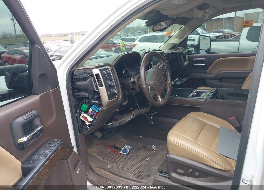2018 GMC SIERRA 1500 DENALI VIN: 3GTU2PEJ3JG394614