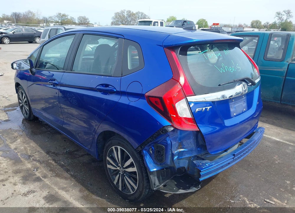 2018 HONDA FIT EX VIN: 3HGGK5H80JM708619