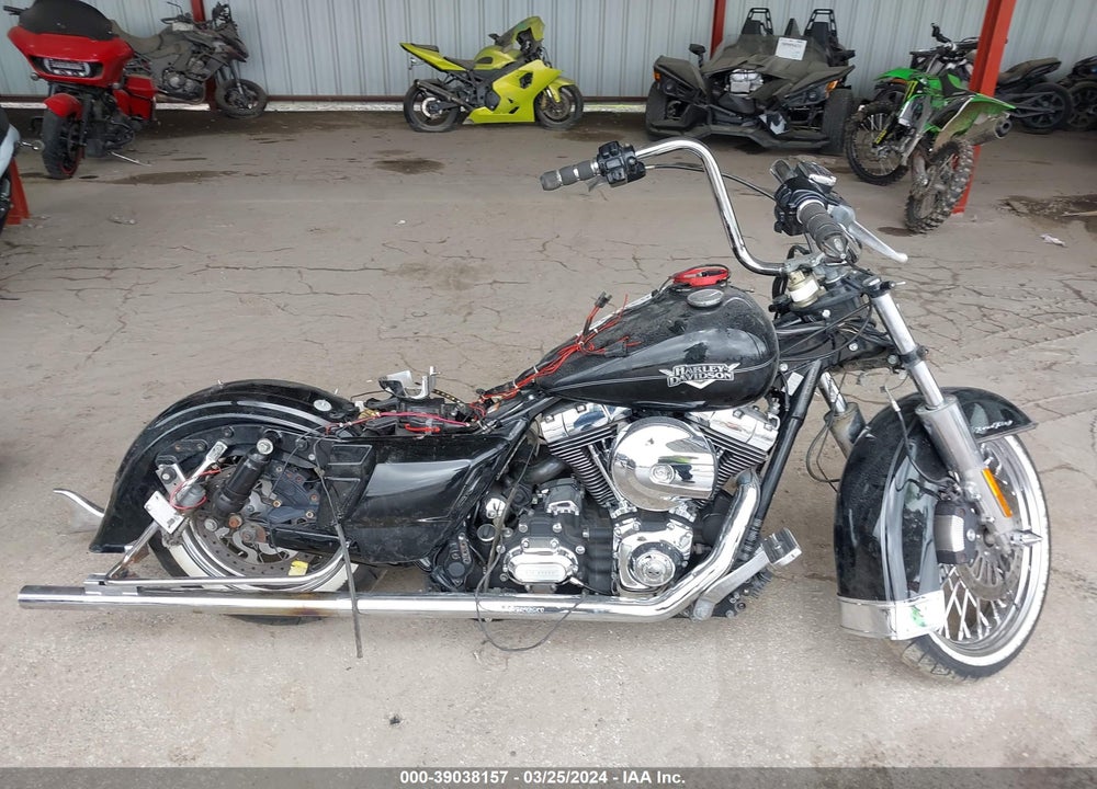 2013 HARLEY-DAVIDSON FLHRC ROAD KING CLASSIC VIN: 1HD1FRM18DB602499