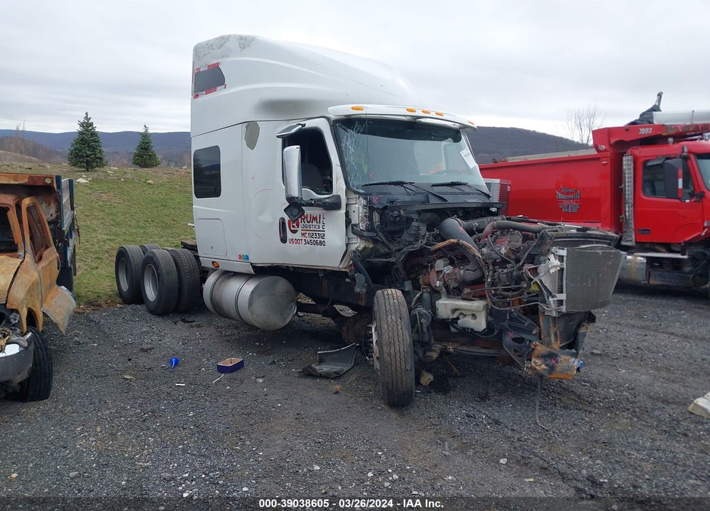 2018 INTERNATIONAL LT625 VIN: 3HSDZAPR6JN173782