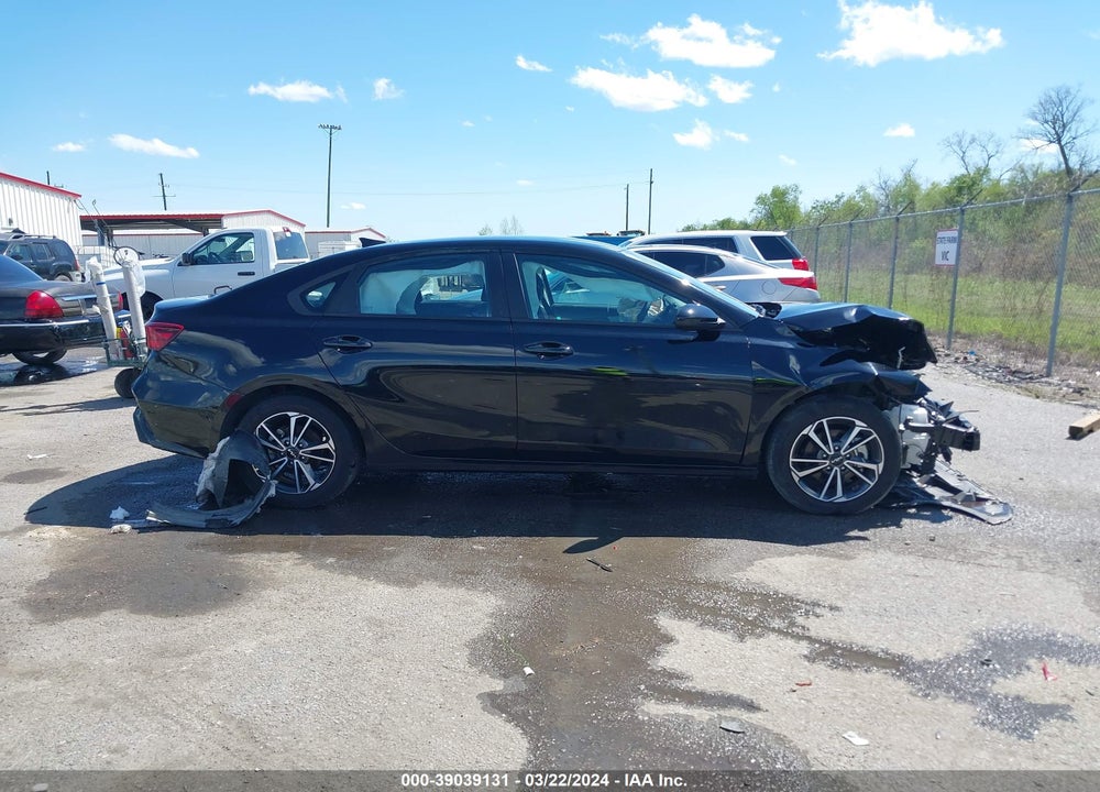 2022 KIA FORTE LXS VIN: 3KPF24AD5NE416377
