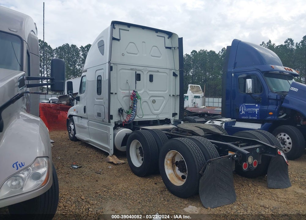 2017 FREIGHTLINER CASCADIA 125 VIN: 3AKJGLDR9HSJA3141