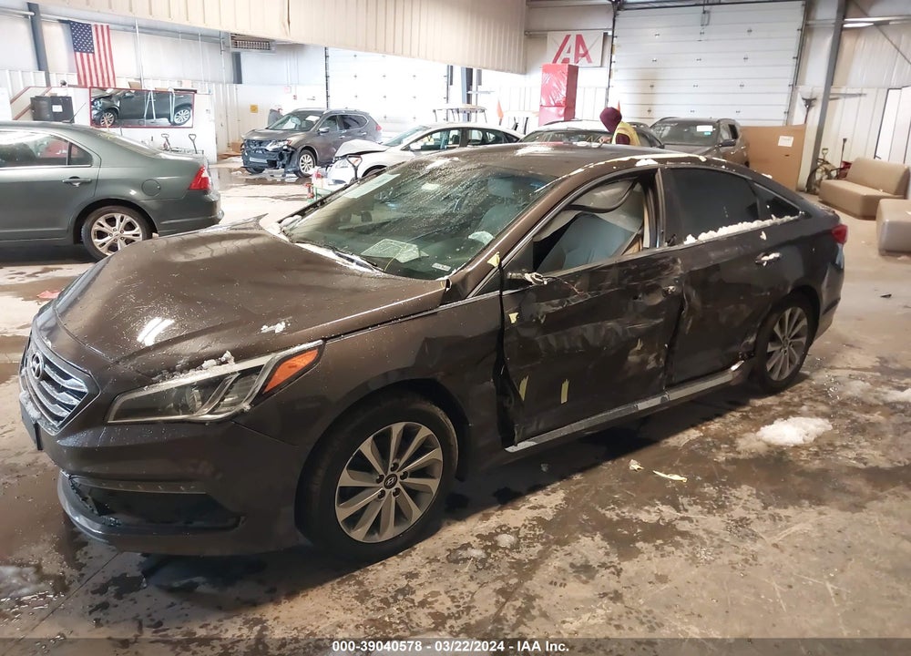 2015 HYUNDAI SONATA SPORT VIN: 5NPE34AF5FH132738