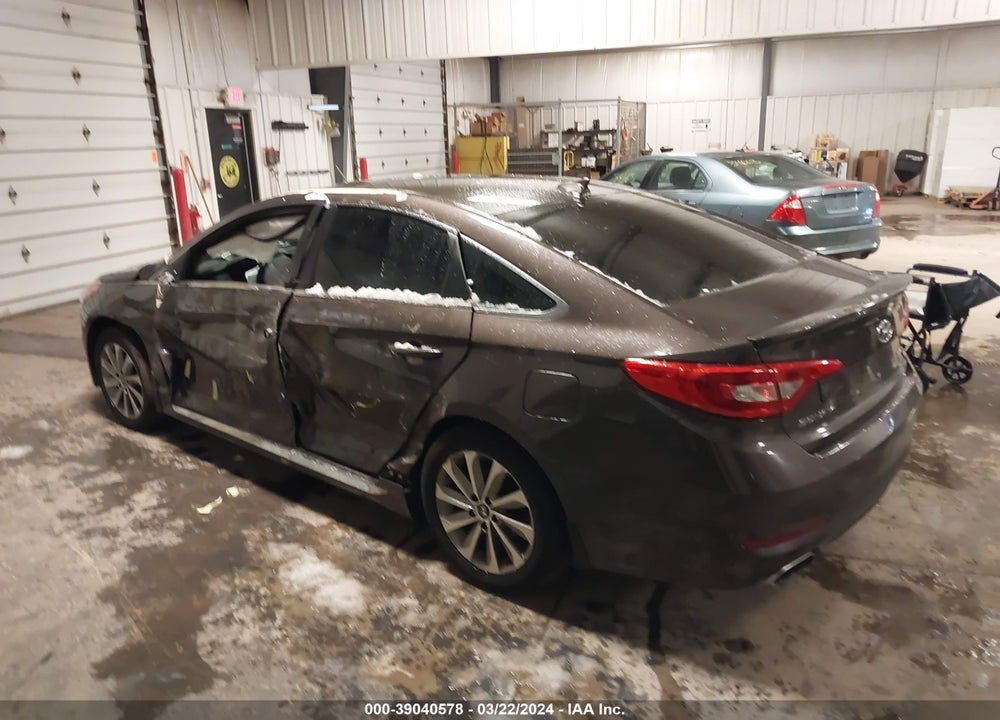 2015 HYUNDAI SONATA SPORT VIN: 5NPE34AF5FH132738