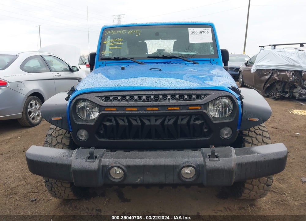 2016 JEEP WRANGLER UNLIMITED SPORT VIN: 1C4BJWDG7GL136229