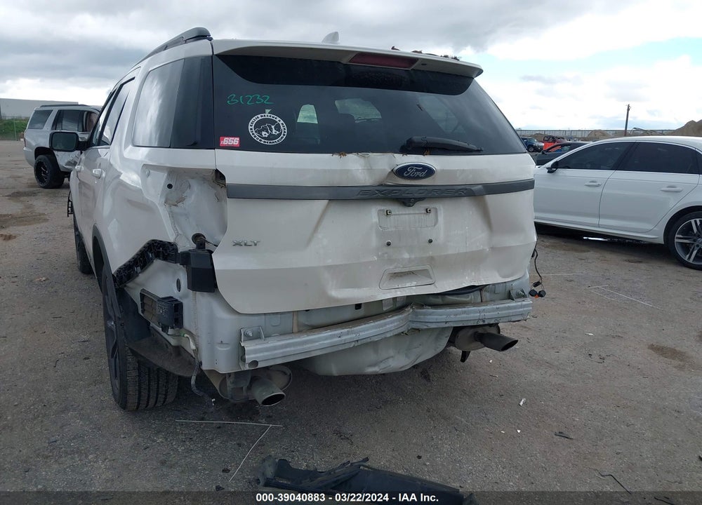 2017 FORD EXPLORER XLT VIN: 1FM5K7D83HGE23081