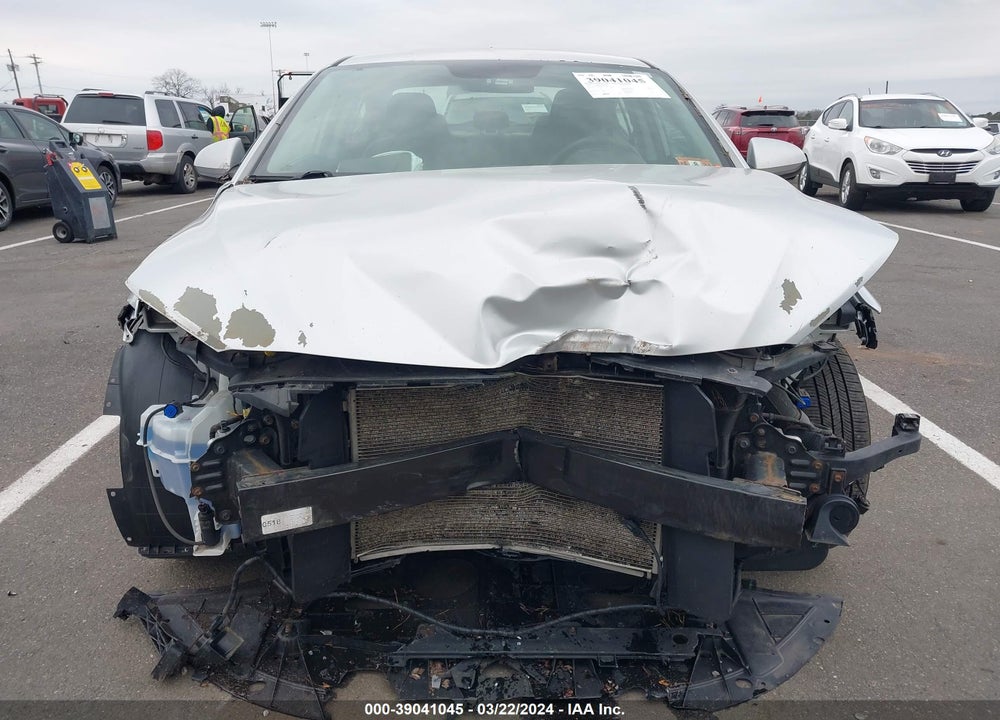 2017 HYUNDAI ELANTRA SE VIN: 5NPD74LF8HH111690