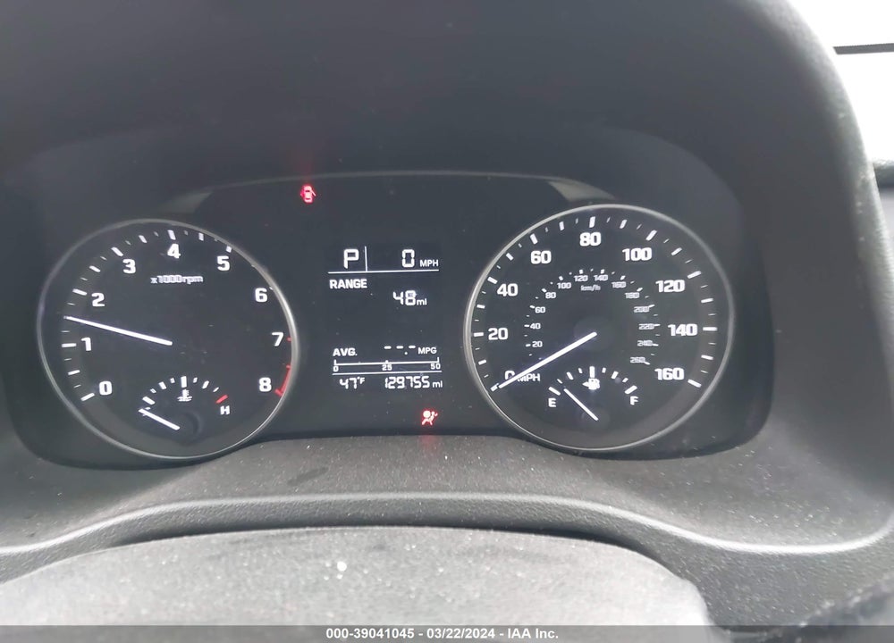2017 HYUNDAI ELANTRA SE VIN: 5NPD74LF8HH111690