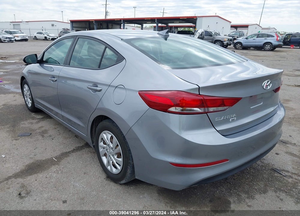 2017 HYUNDAI ELANTRA SE VIN: 5NPD74LF1HH102121
