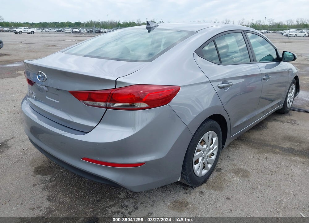 2017 HYUNDAI ELANTRA SE VIN: 5NPD74LF1HH102121