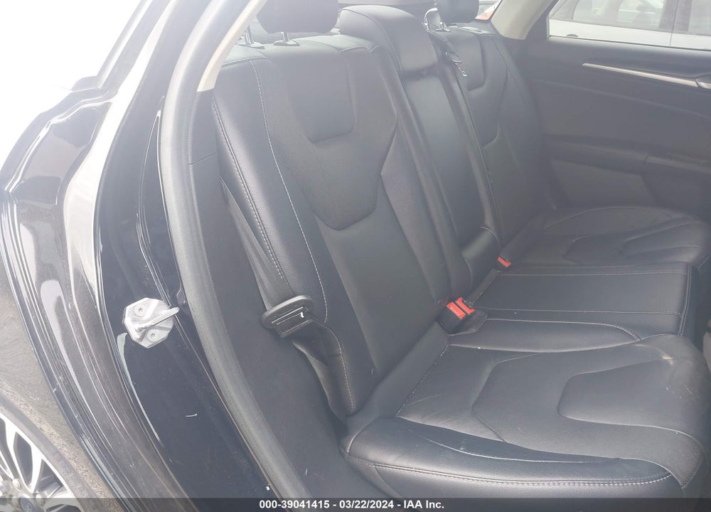 2018 FORD FUSION TITANIUM VIN: 3FA6P0D91JR219748