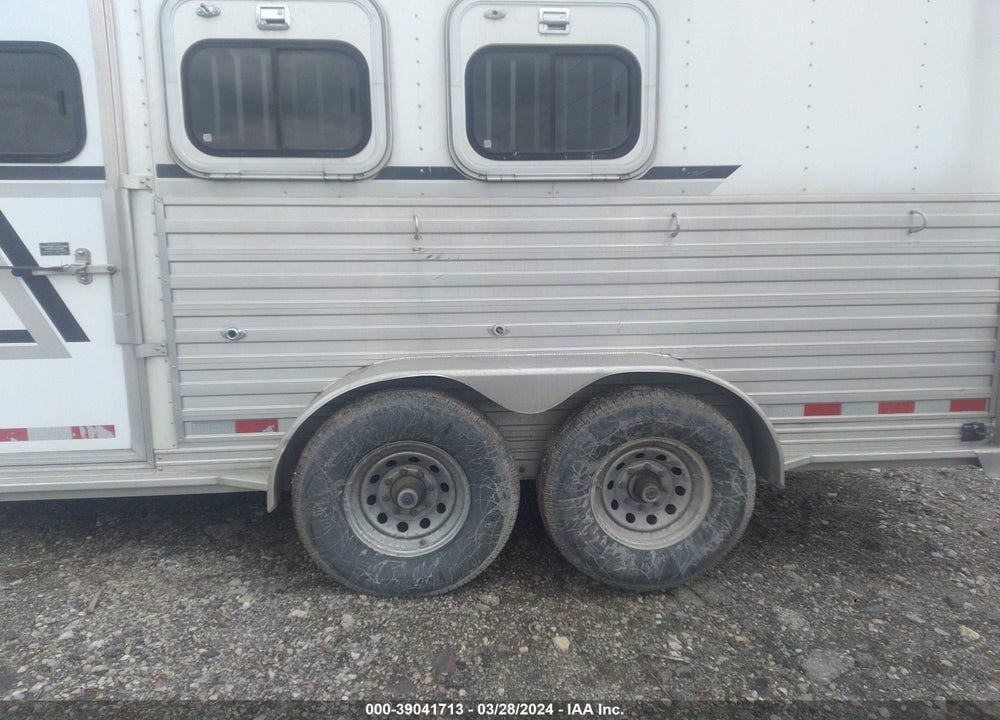 2003 CHEROKEE INVASON VIN: 4BJH6192930004831