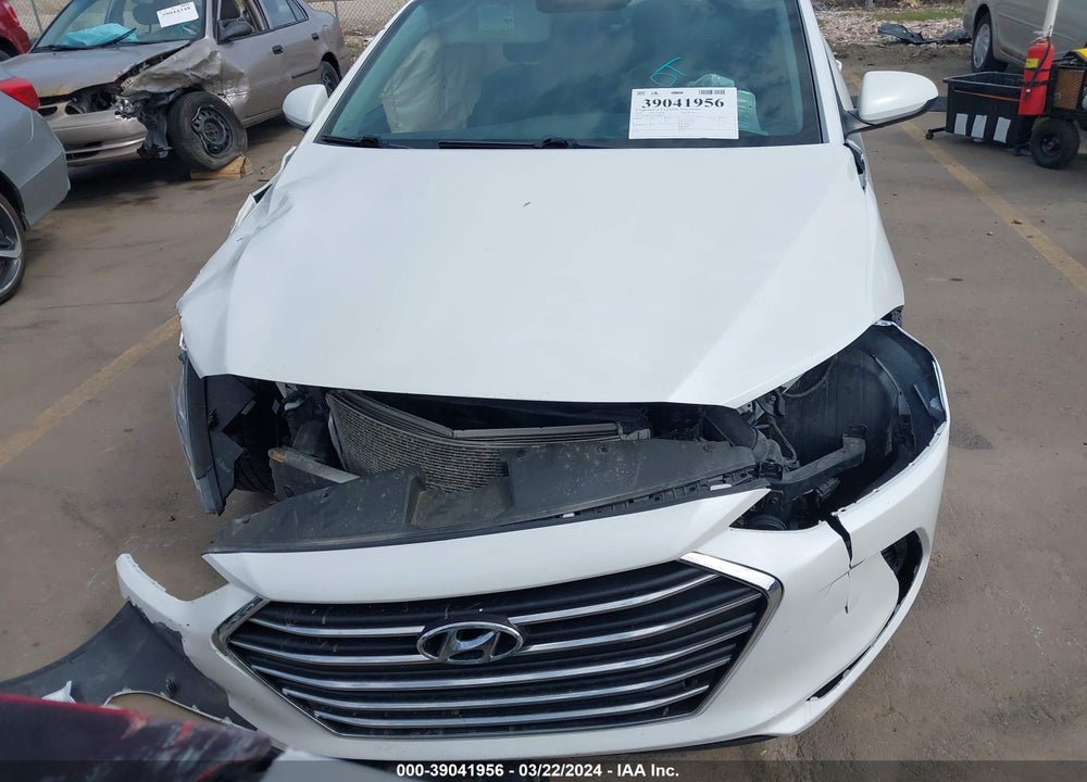 2018 HYUNDAI ELANTRA SEL VIN: 5NPD84LF3JH269065