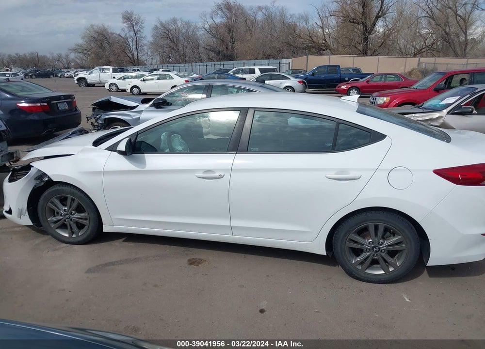 2018 HYUNDAI ELANTRA SEL VIN: 5NPD84LF3JH269065