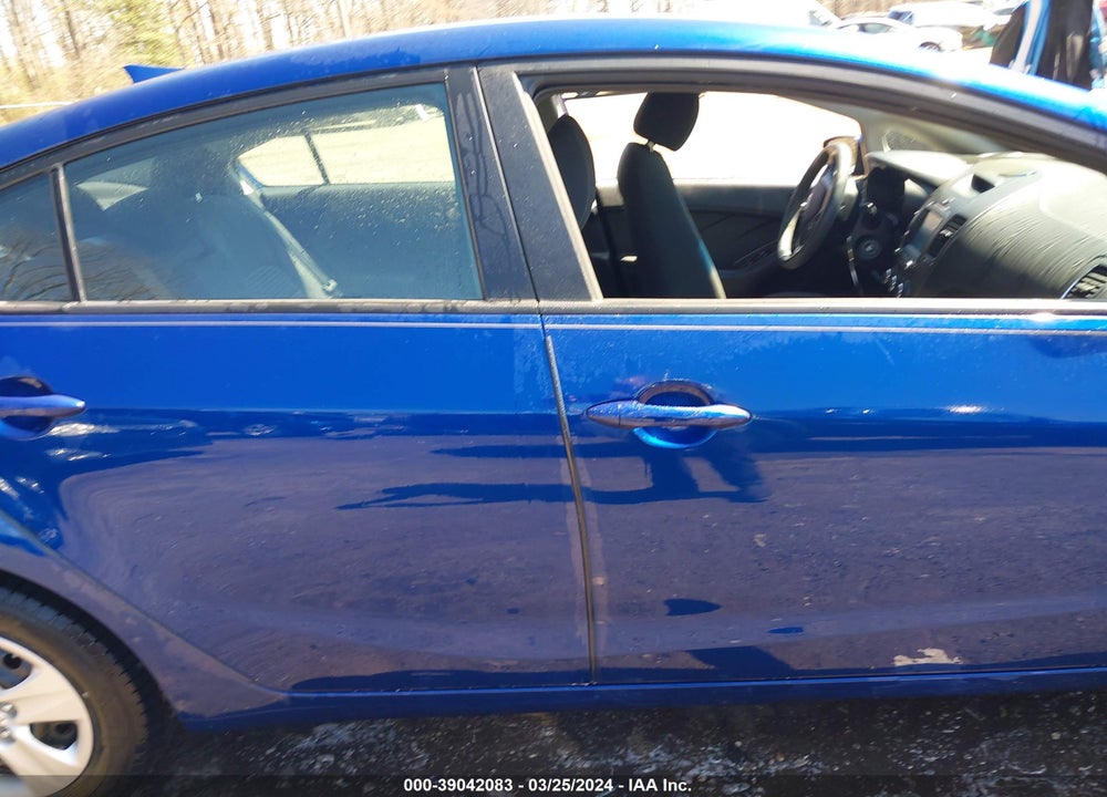 2018 KIA FORTE LX VIN: 3KPFL4A78JE196511
