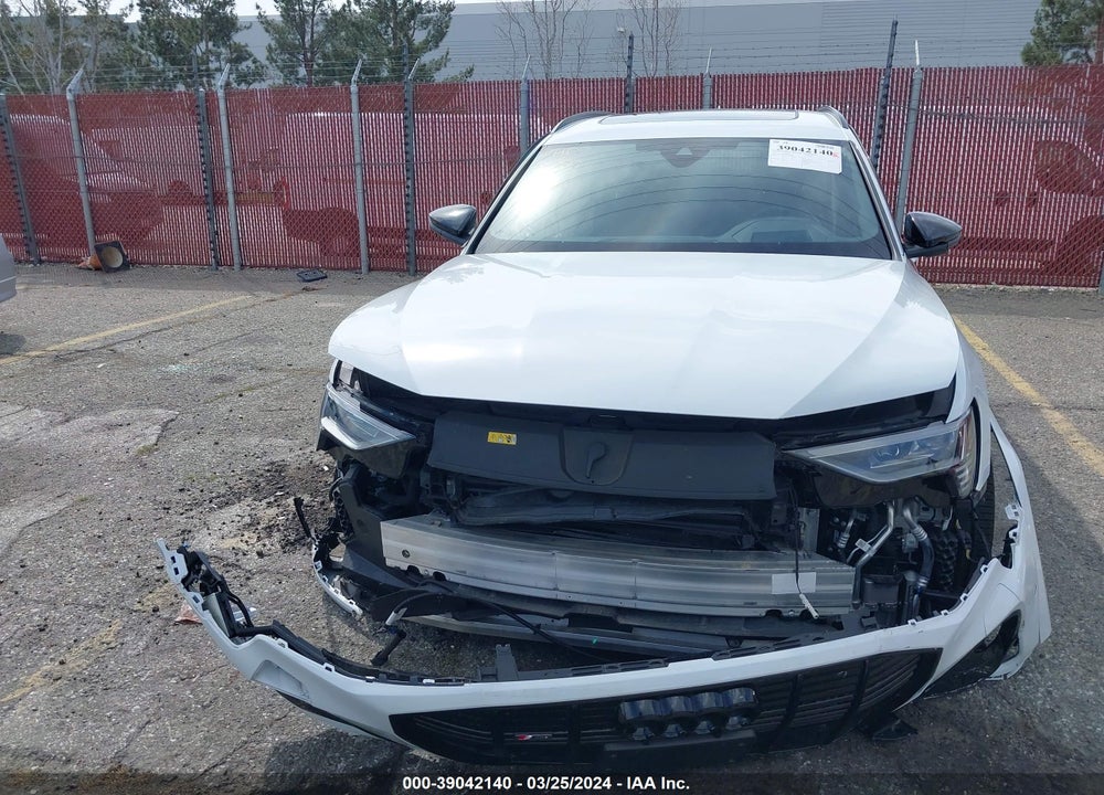 2022 AUDI E-TRON CHRONOS QUATTRO VIN: WA1VABGE3NB039669