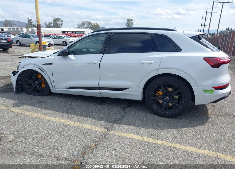 2022 AUDI E-TRON CHRONOS QUATTRO VIN: WA1VABGE3NB039669