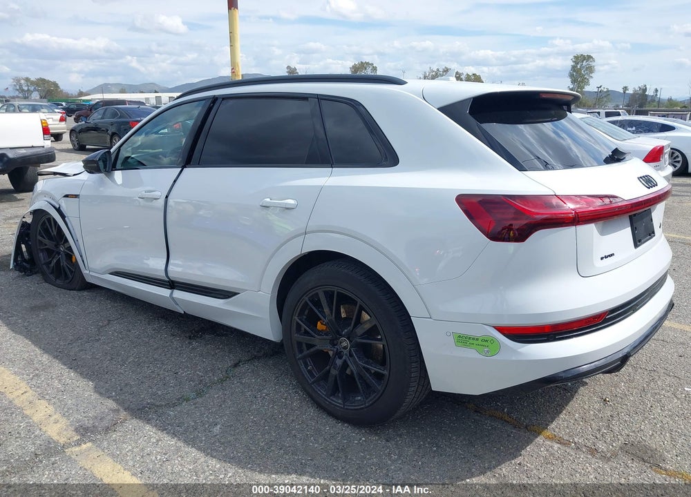 2022 AUDI E-TRON CHRONOS QUATTRO VIN: WA1VABGE3NB039669