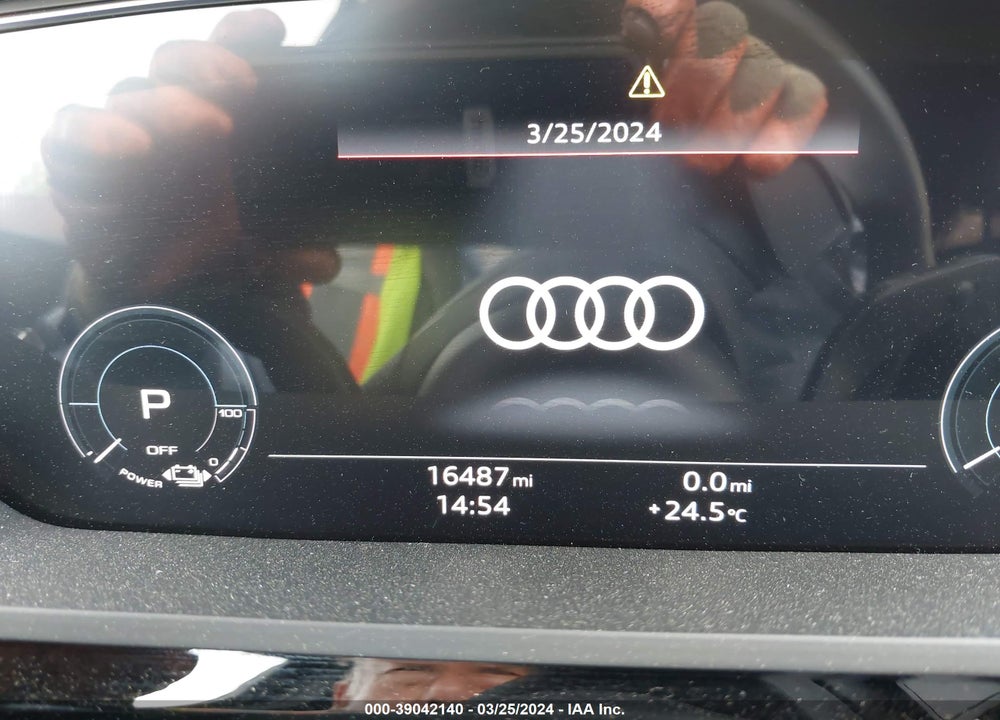 2022 AUDI E-TRON CHRONOS QUATTRO VIN: WA1VABGE3NB039669