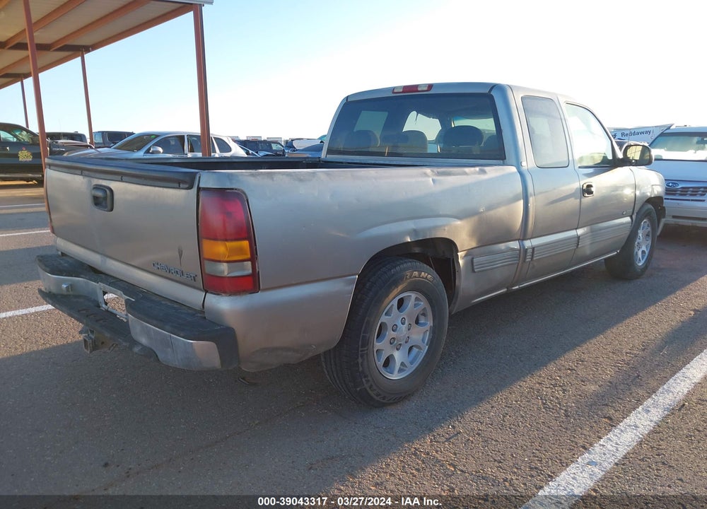 1999 CHEVROLET SILVERADO 1500 LS VIN: 2GCEC19T9X1284162