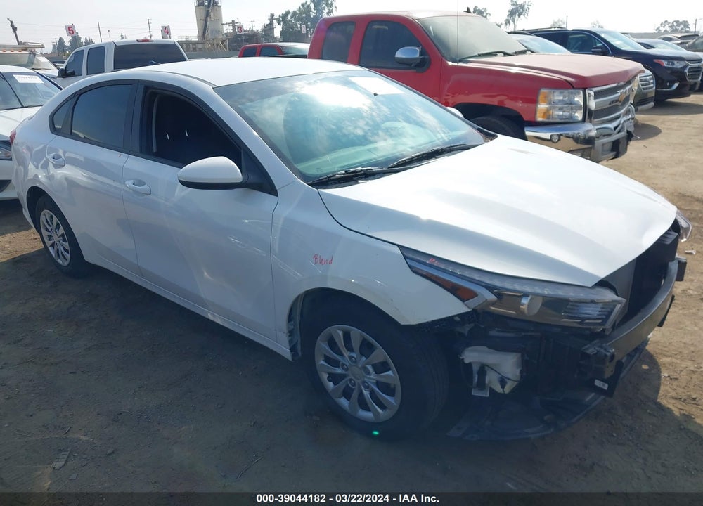 2024 KIA FORTE LX VIN: 3KPF24AD1RE692318