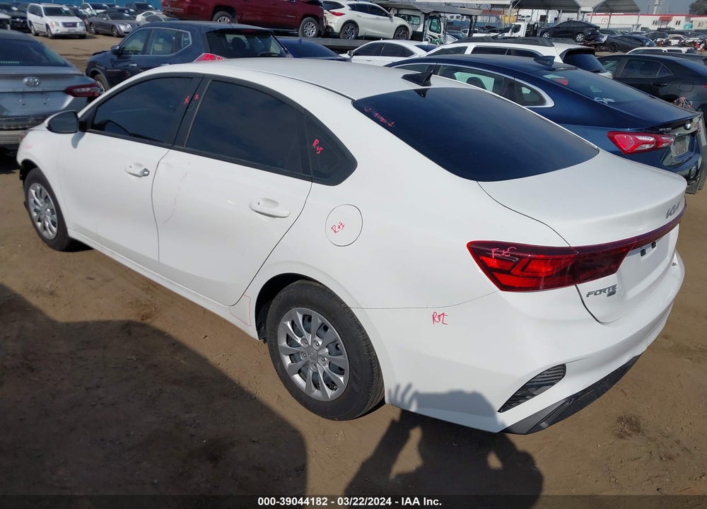 2024 KIA FORTE LX VIN: 3KPF24AD1RE692318
