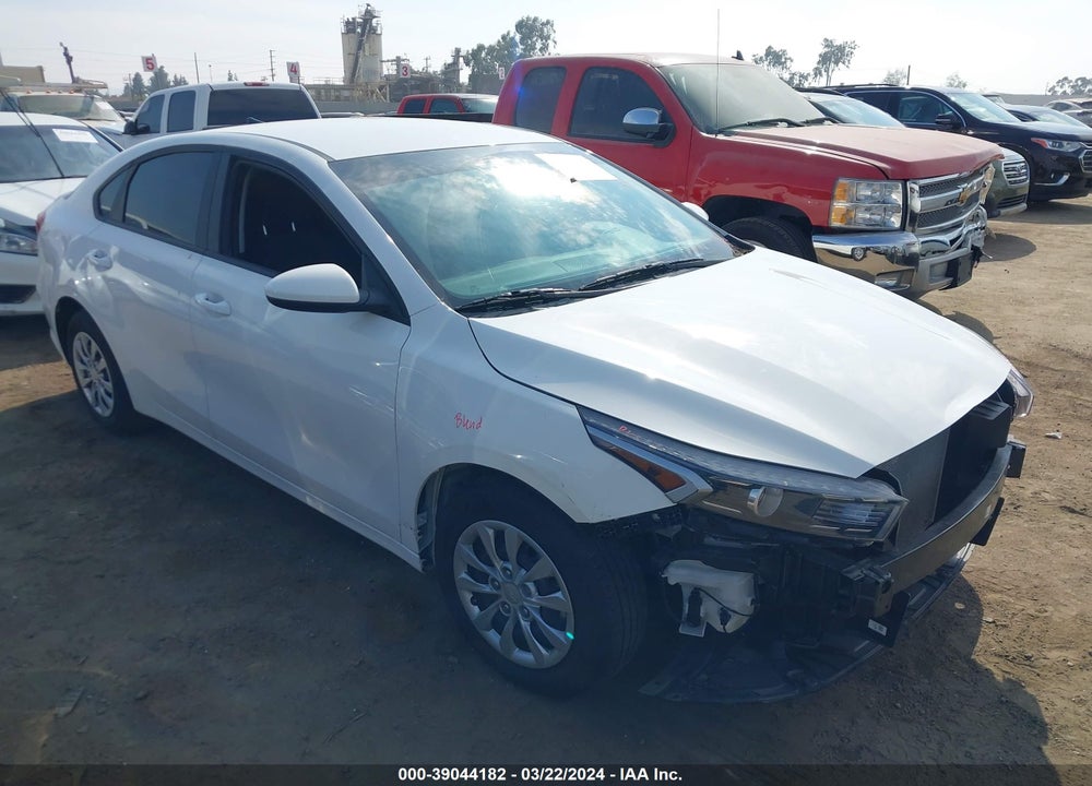 2024 KIA FORTE LX VIN: 3KPF24AD1RE692318