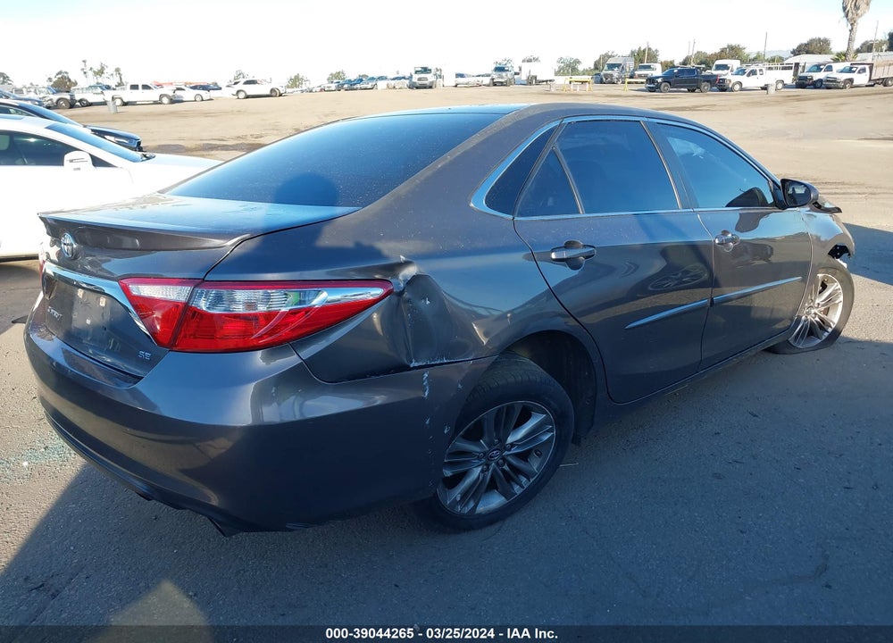 2017 TOYOTA CAMRY SE VIN: 4T1BF1FK5HU750614